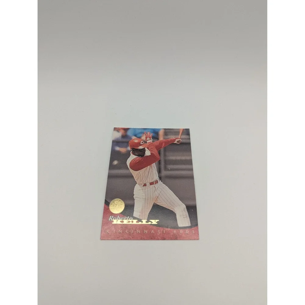 1994 Donruss- #49 Roberto Kelly Cincinnati Reds center field the leaf set card